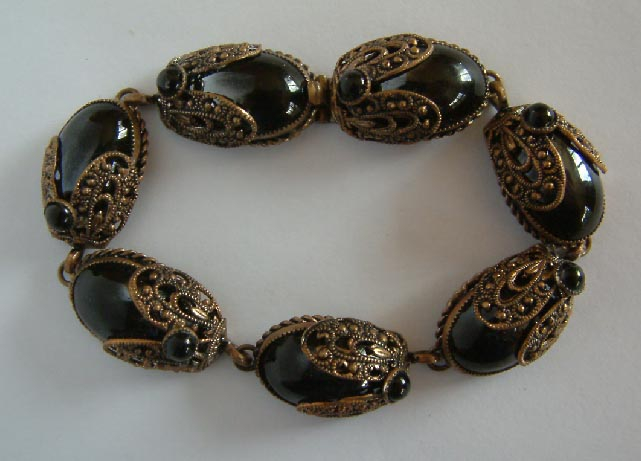 vintage Egyptian Revival black glass scarab & metal bracelet
